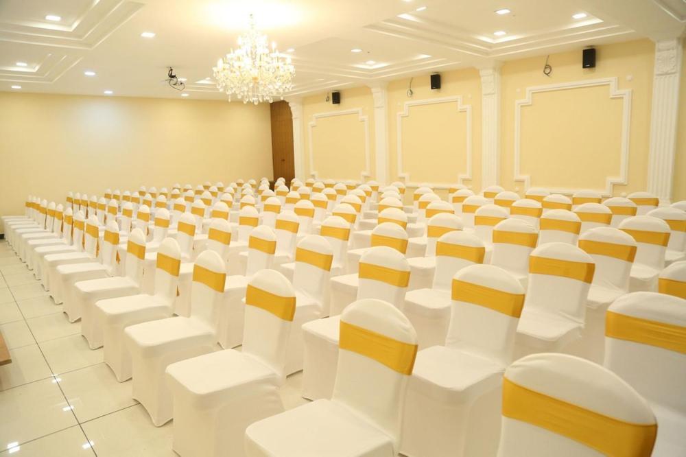 Kingsburyfiesta Hotel Vellore Kültér fotó